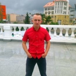 Парень ищут бабу Парень ищут бабу